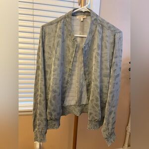NWOT,Mystic Sky Blue sheer Jacket, Size m